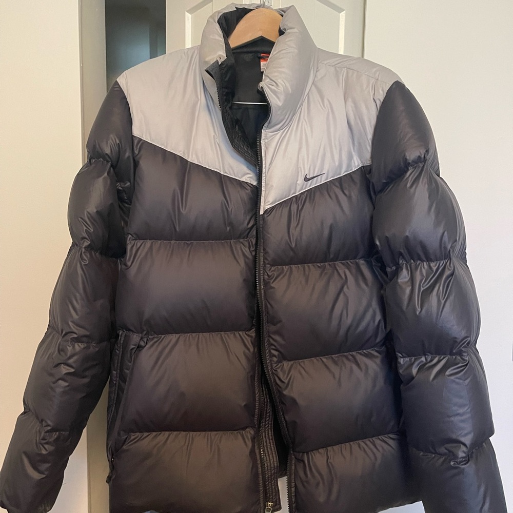 Nike Black and Gray Puffer Jacket